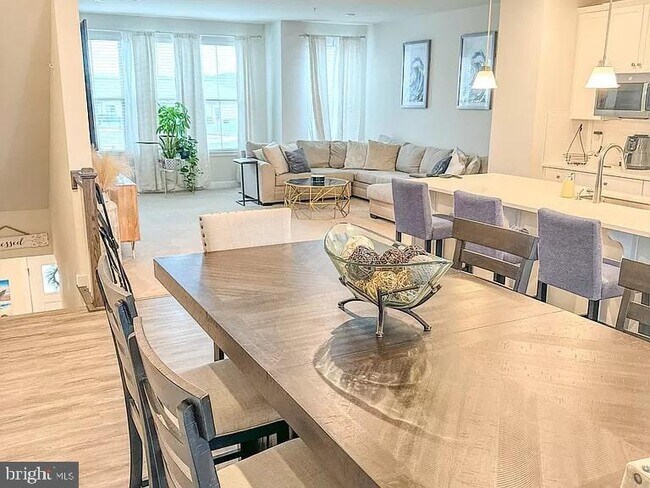 Foto del edificio - 3470 Sunset Ridge Dr