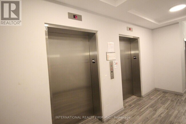 Photo du bâtiment - F206-F275 LARCH St