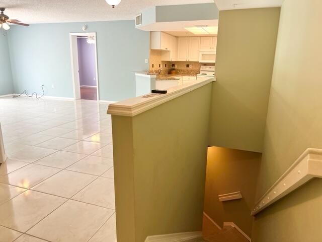 Foto del edificio - 1100 Crestwood Ct S