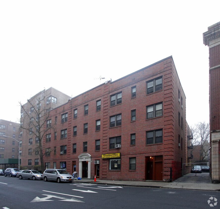 Building Photo - 202-206 Martine Ave
