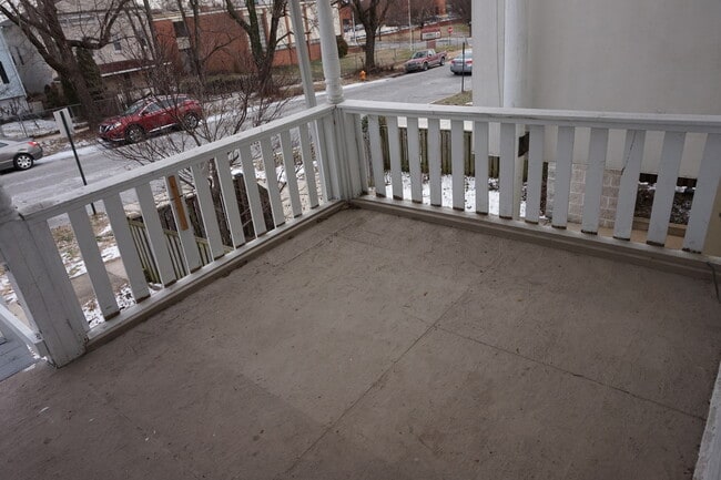 Building Photo - 2 Bedroom Townhome in Hampden with Den - Close to The Avenue!