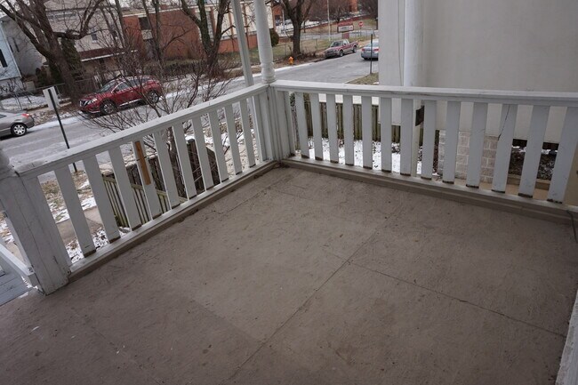 Foto del edificio - 2 Bedroom Townhome in Hampden with Den - Close to The Avenue!