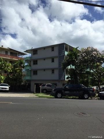 Building Photo - 1471 Thurston Ave