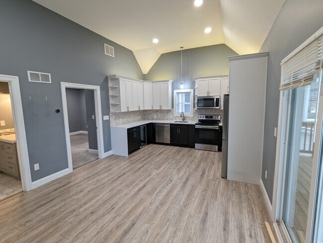 Kitchen - 209 3rd St