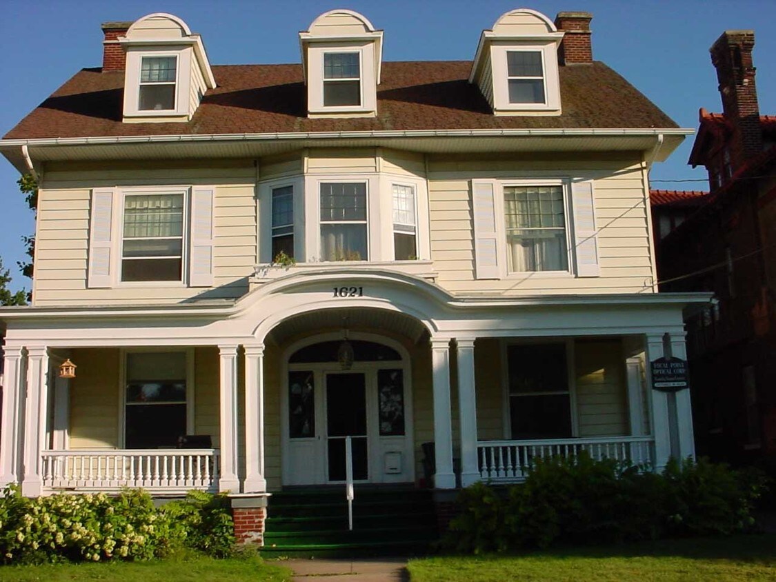 1621 Genesee St, Utica, NY 13501 1621 Genesee St Utica, NY