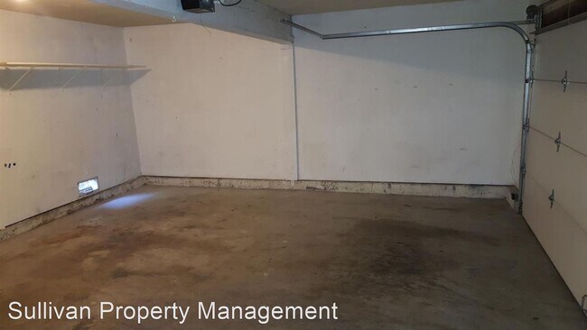 Building Photo - 1340 W Hillandale Ave