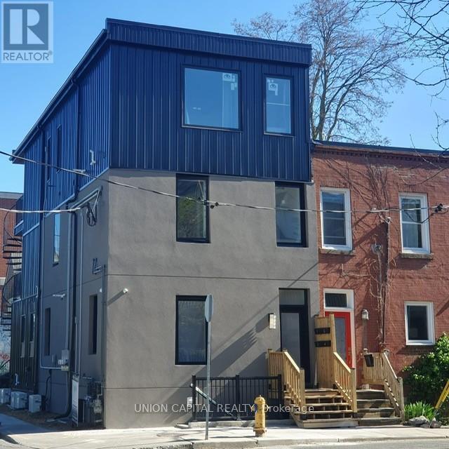 Photo principale - 45-45 Norwood Terrace