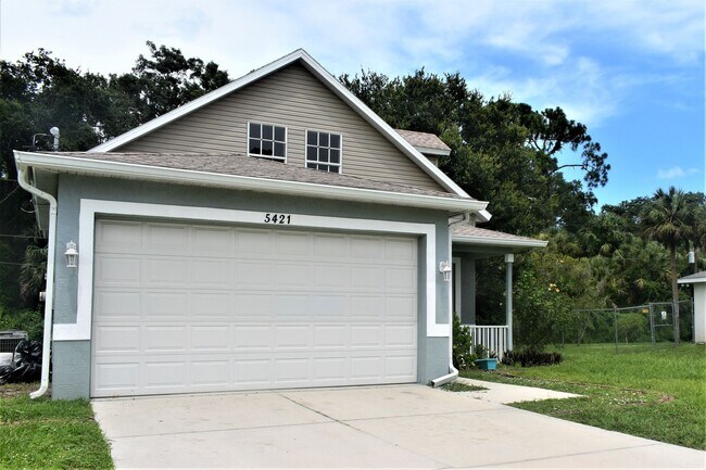 Building Photo - 3 br, 2 bath House - 5421 S. Chamberlain Blvd