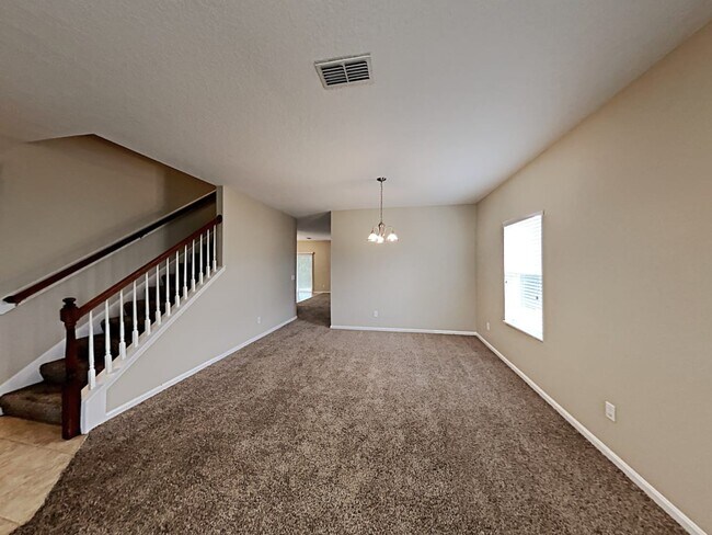 Building Photo - 195 N Aberdeenshire Dr