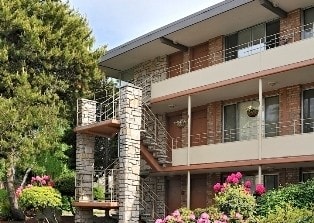 Building Photo - University Heights I Apartments - 1 bedroom