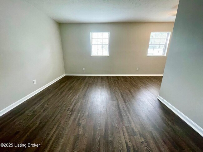 Building Photo - 712 Mt Tabor Rd