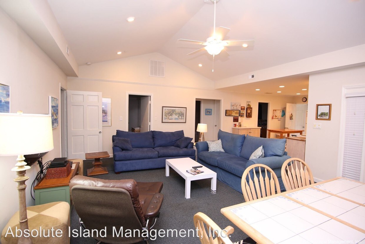 Primary Photo - 3 br, 3 bath House - 1 Cassina Lane