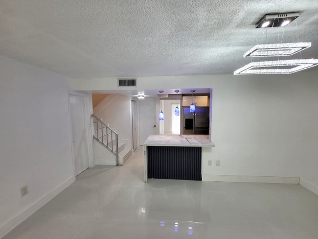 Building Photo - 9430 SW 170th St