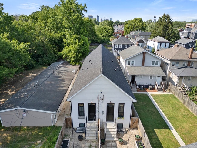 Building Photo - 43 W Markison Ave