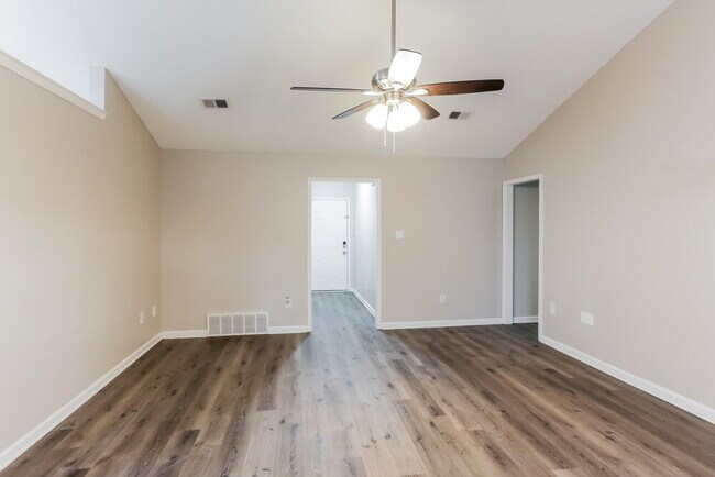 Building Photo - 9163 Bentley Woods Dr
