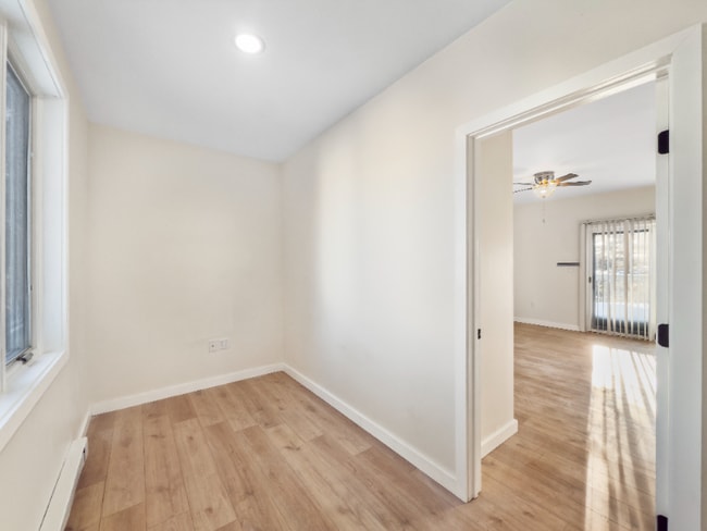 Building Photo - 8 Colby St