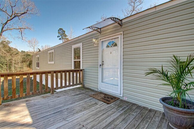 Building Photo - 33940 Ansley Rd