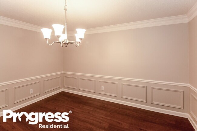 Building Photo - 695 Tealwood Ln
