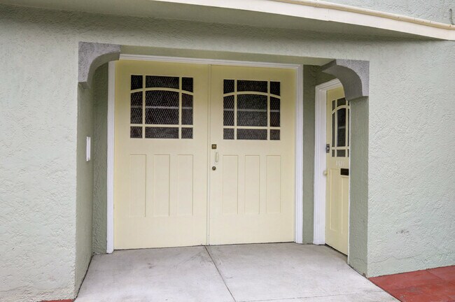 Foto del edificio - Charming Outer Sunset 2 bed / 1 bath home ...