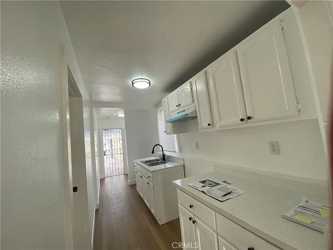 Kitchen - 1235 E 99th St