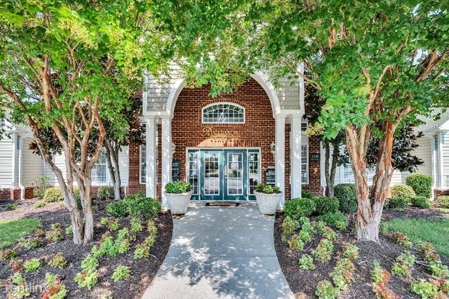 Foto del edificio - 3 br, 2.5 bath Townhome - 2032 River Rock Dr