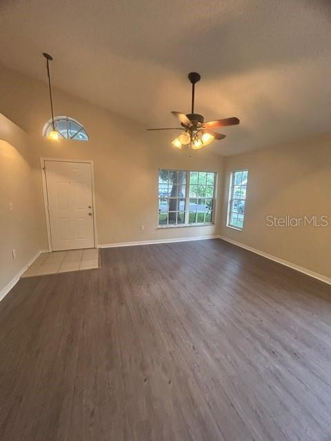 Foto del edificio - 816 Shell Ln