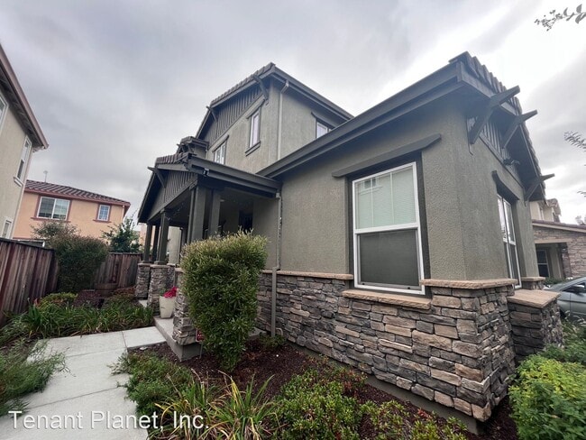 Building Photo - 4 br, 3 bath House - 940 Cardoza Ln