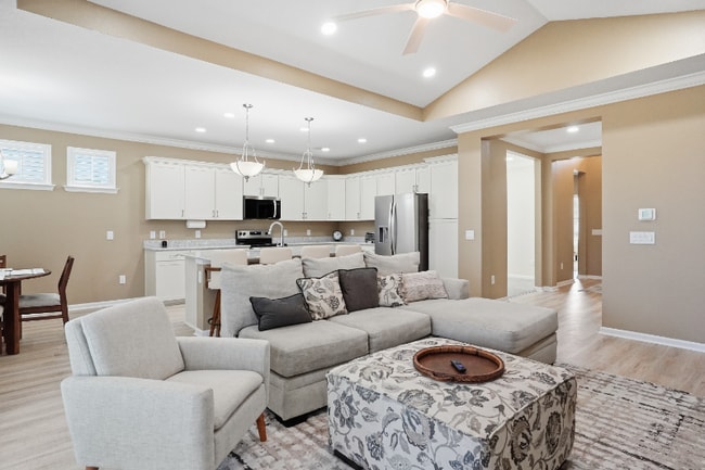 Building Photo - 9458 Escape Ave