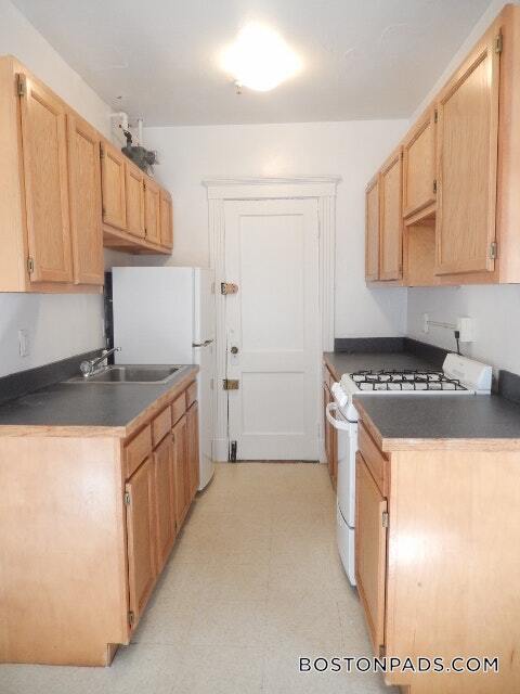 Foto principal - 231-235 Park Dr