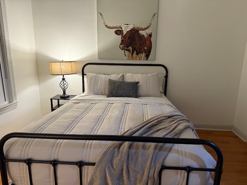 Primary Photo - 324 Long Pointe Ln