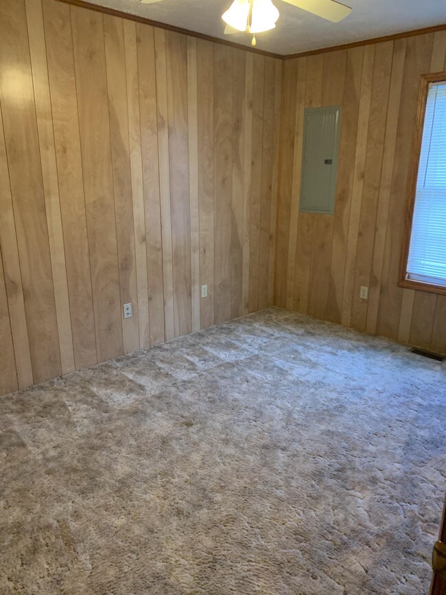 Building Photo - 195 Morrisfield Ln