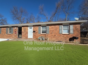 Building Photo - 3219 N 52nd St