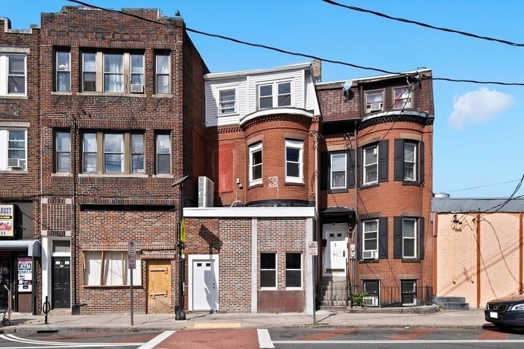 Primary Photo - 88 Washington Ave