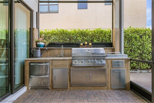 Building Photo - 11715 Oakwood Preserve Pl