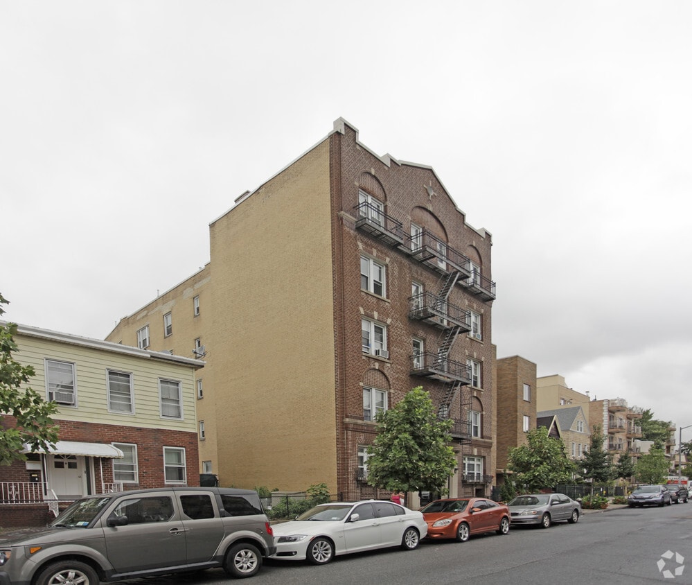 Building Photo - 30-78 38th St
