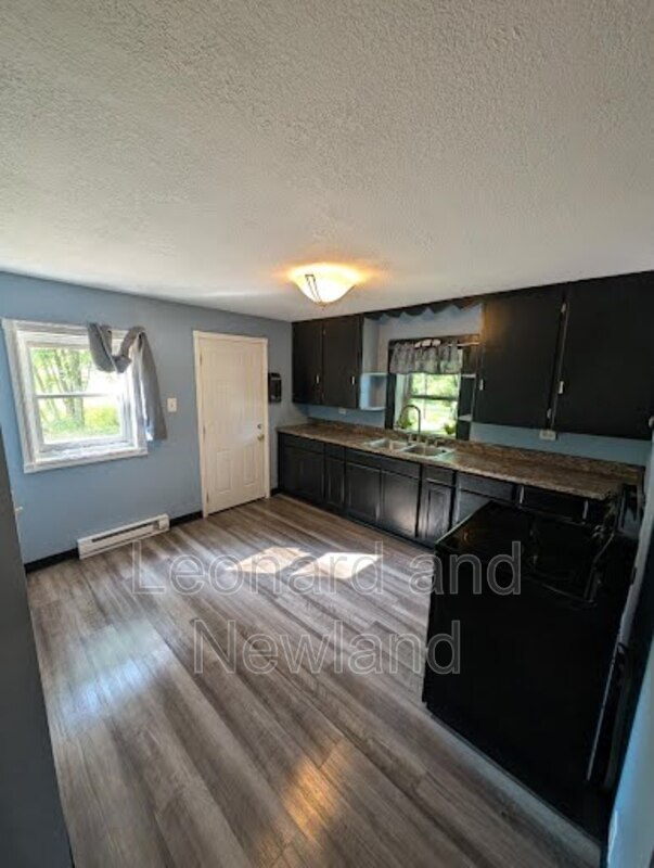Foto del edificio - 2149 Potts Ln