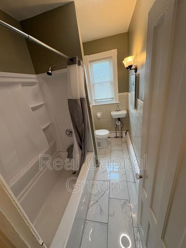 Foto del edificio - 708 Westover Pl