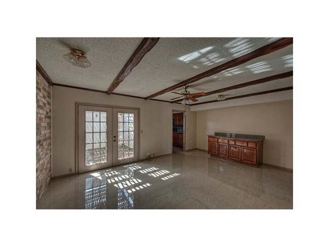 Foto del edificio - 65 Townhouse Ln