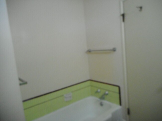 Foto del edificio - 33 E Robinson Ave
