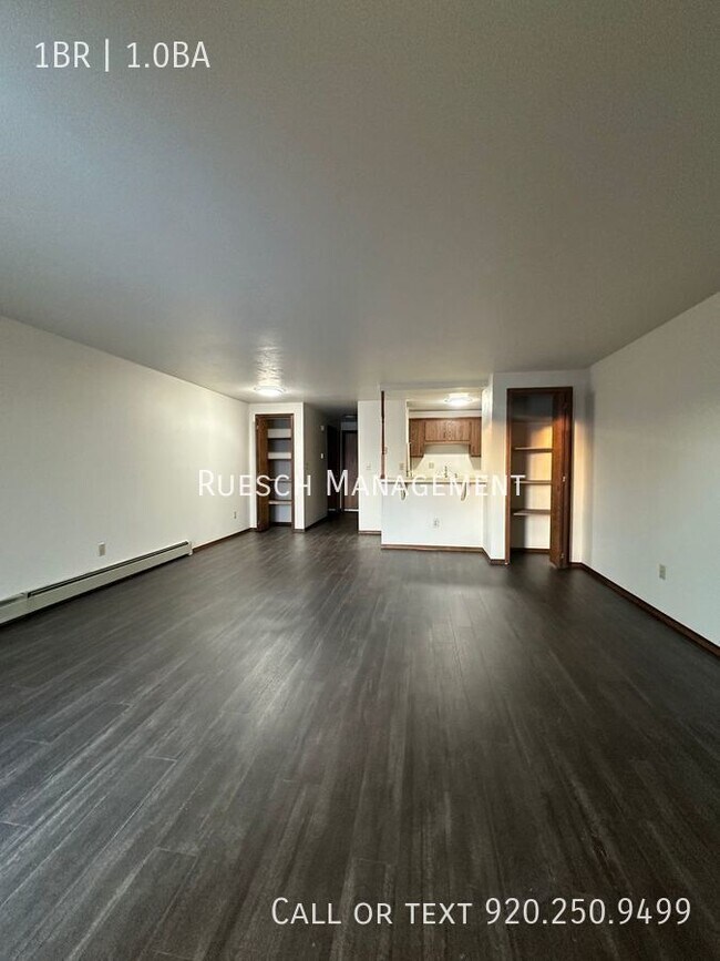 Building Photo - Cozy 1 Bedroom 1 Bath Lower Apartment Avai...