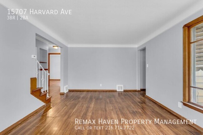 Building Photo - 15707 Harvard,  Cleveland -  Stunning 3 be...