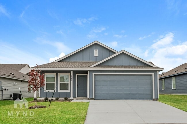 Building Photo - 2740 Ctr Crk Ln