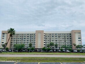 Building Photo - 300 S Sykes Creek Pkwy