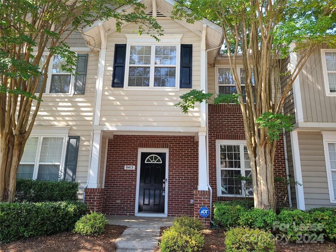Primary Photo - 8415 Chaceview Ct