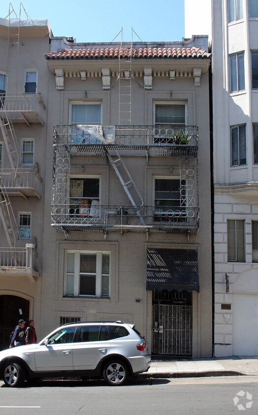 Primary Photo - 451 Hyde St