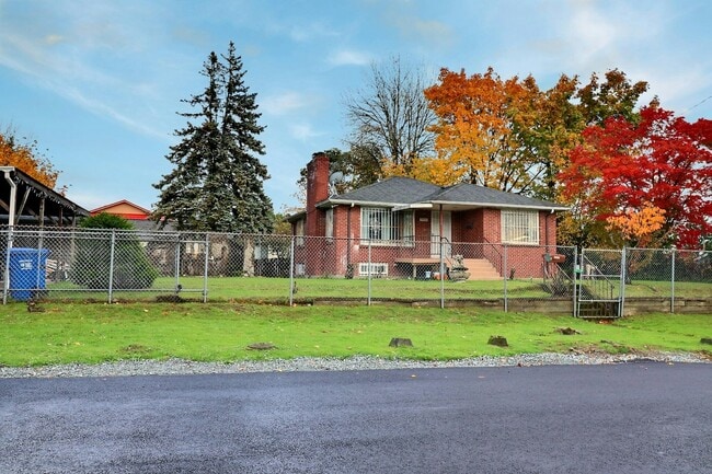 Photo - 7418 48th Ave S House