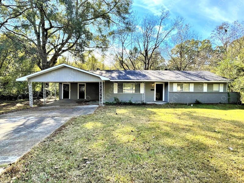 5103 Deckard Dr, Jackson, MS 39209 House for Rent in Jackson, MS