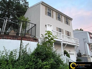Building Photo - 118 Montclair Ave