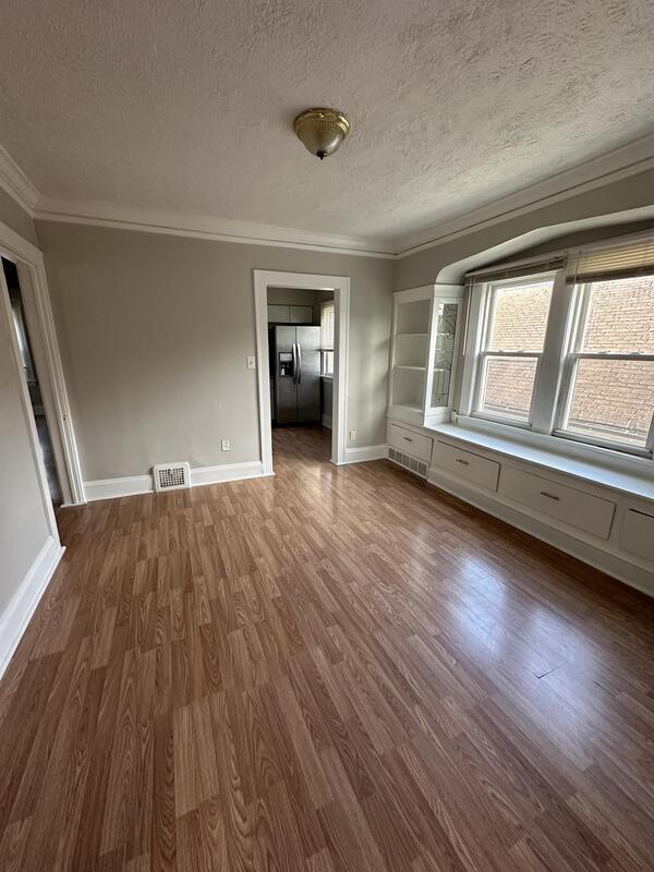 Foto del edificio - 3585 E 112th St