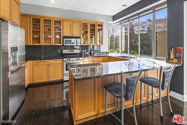 Foto del edificio - 3 br, 3.5 bath House - 6396 Weidlake Dr